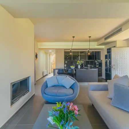 Grande Crete Villa