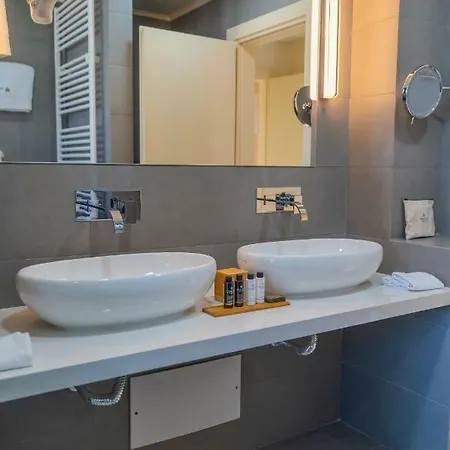 Grande Crete Villa *